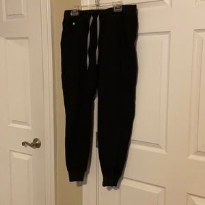 Women’s L scrub pants black figs joggers